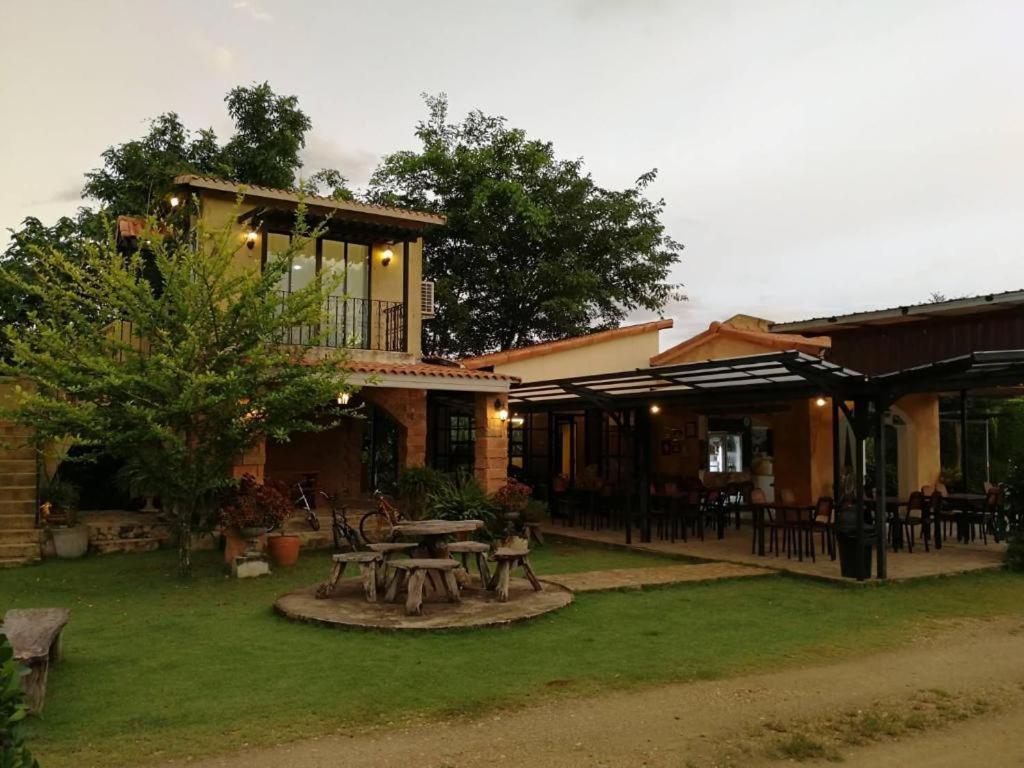 Villa Tuscany Country Resort Suan Phueng Exteriér fotografie