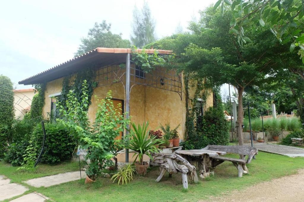 Villa Tuscany Country Resort Suan Phueng Exteriér fotografie